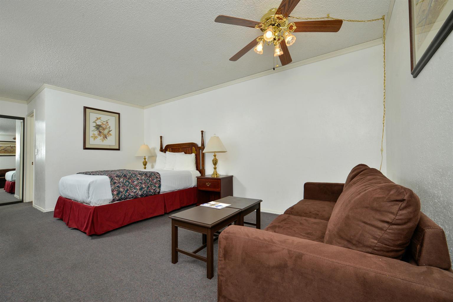 Americas Best Value Inn & Suites - Lancaster Exteriör bild