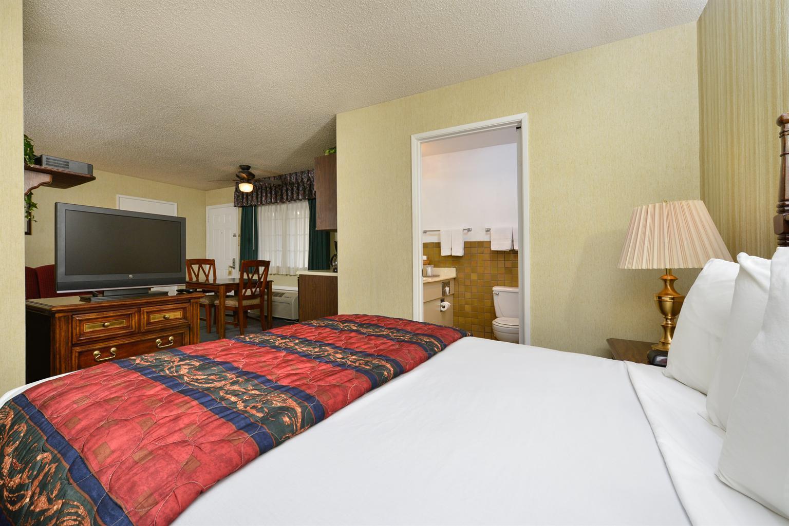 Americas Best Value Inn & Suites - Lancaster Exteriör bild